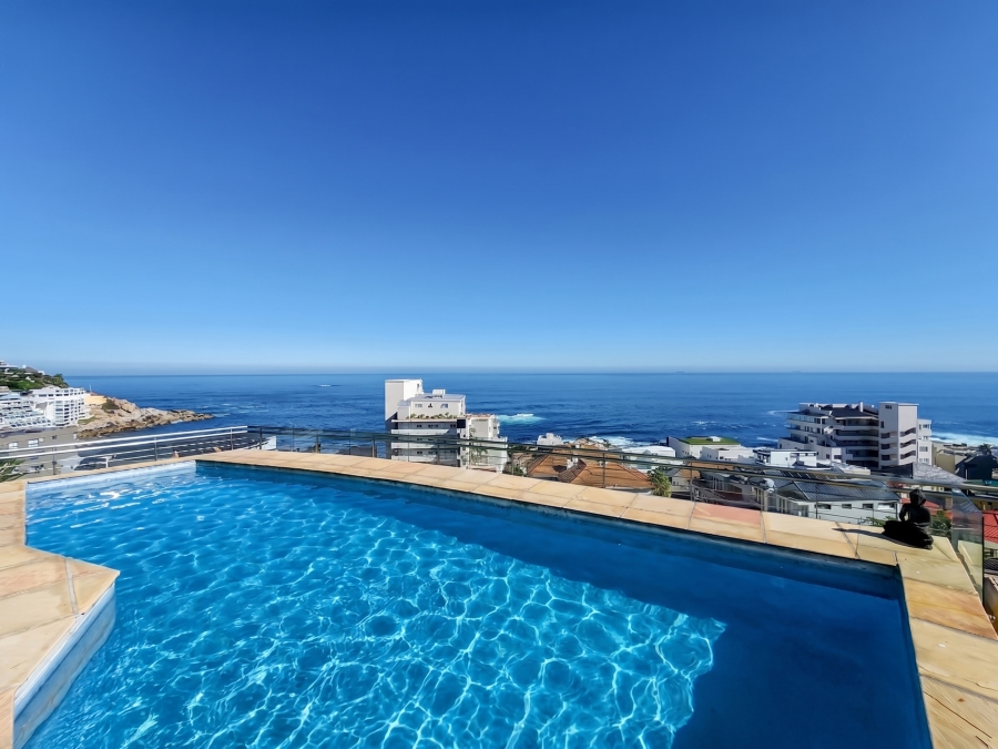 2 Bedroom Property for Sale in Bantry Bay Western Cape